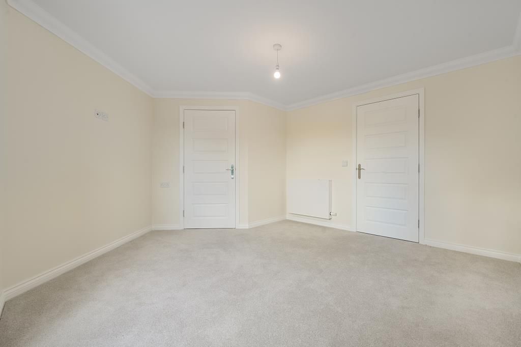 Property photo 3 of 21 Internal View