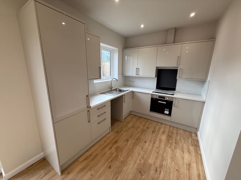 Property photo 2 of 48