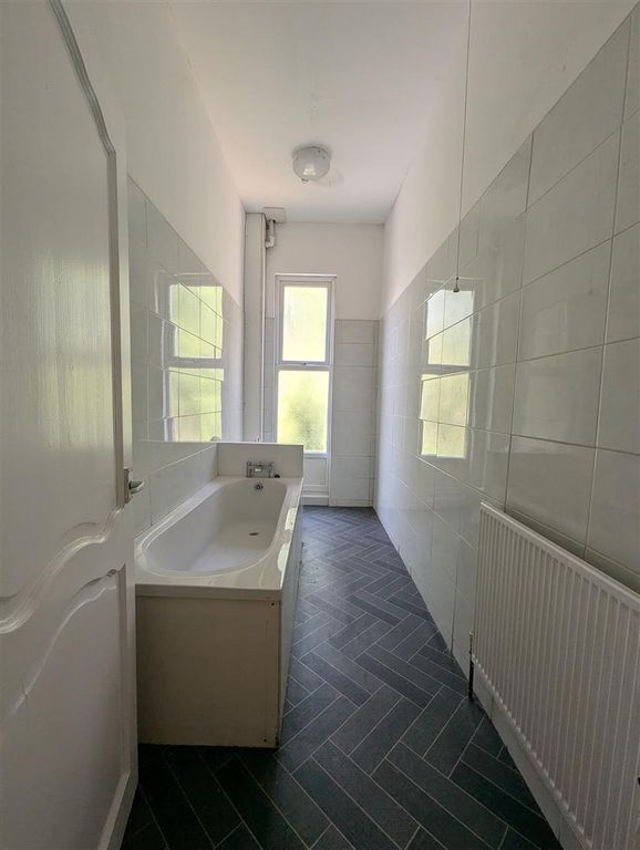 Property photo 3 of 4 1000487444.Jpg