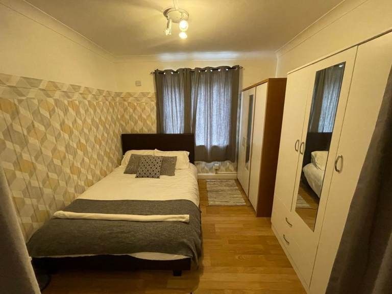 Property photo 2 of 3