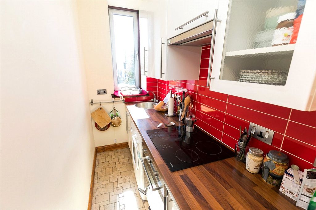 Property photo 2 of 5 Photo 2