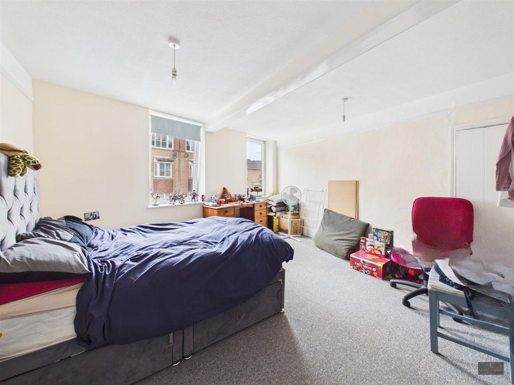 Property photo 3 of 4 Cam02887G0-Pr0638-Still002.Jpg