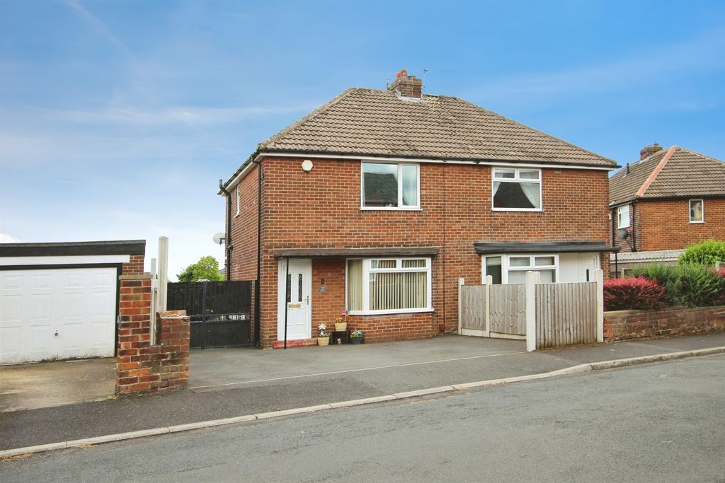 Property photo 1 of 18