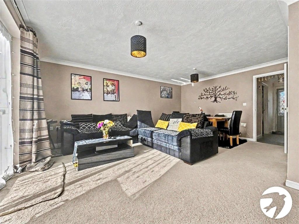 Property photo 3 of 11 Picture No. 14