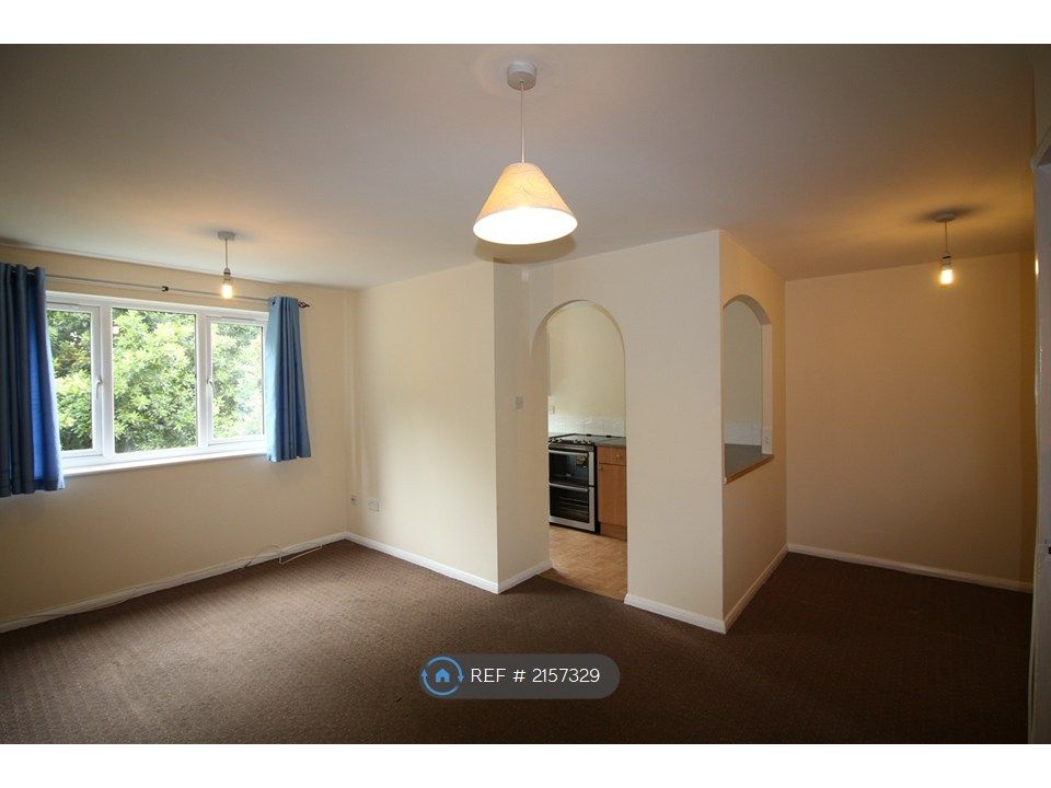 Property photo 2 of 4