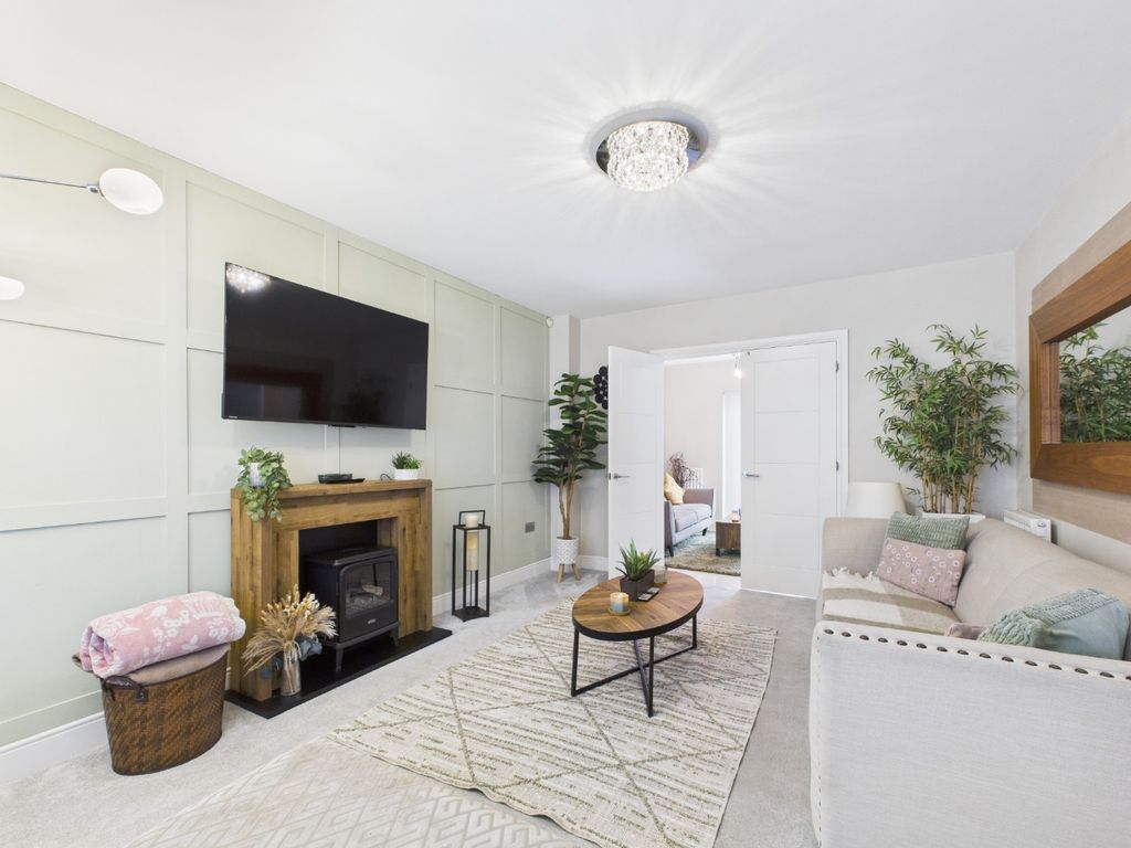 Property photo 2 of 37 4237754