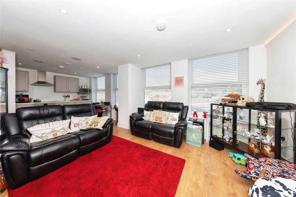 Property photo 3 of 12 Picture No. 09