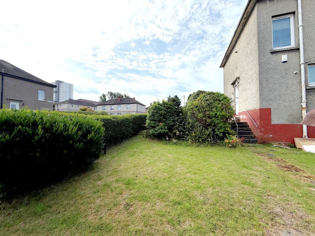 Property photo 3 of 9 Photo 3