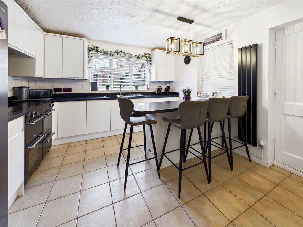 Property photo 2 of 21 Picture 2