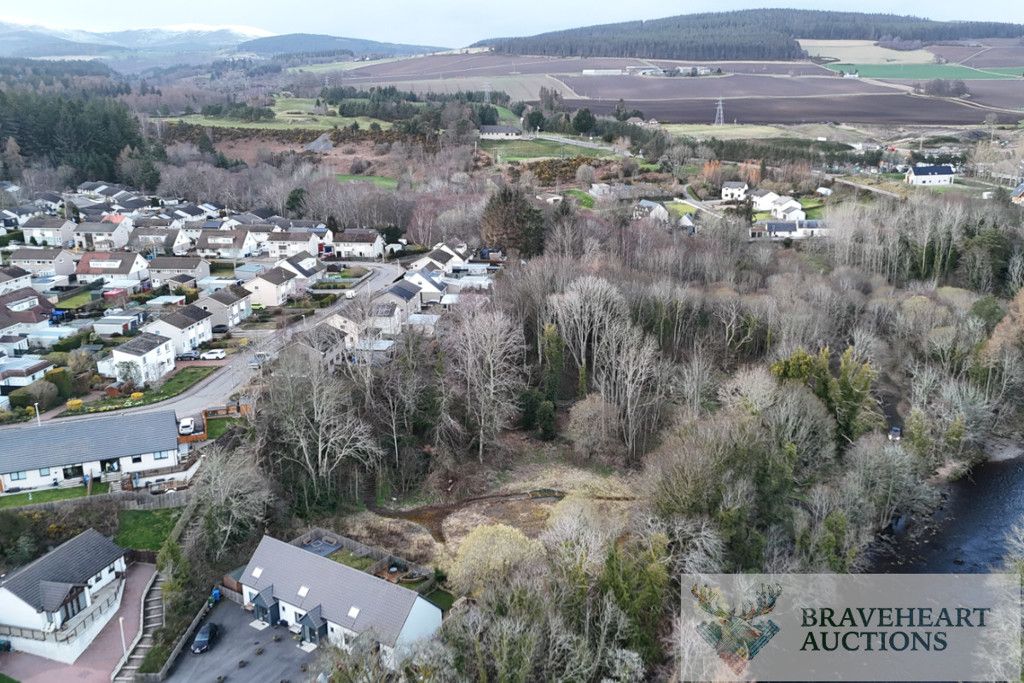 Property photo 1 of 7 Photo 3