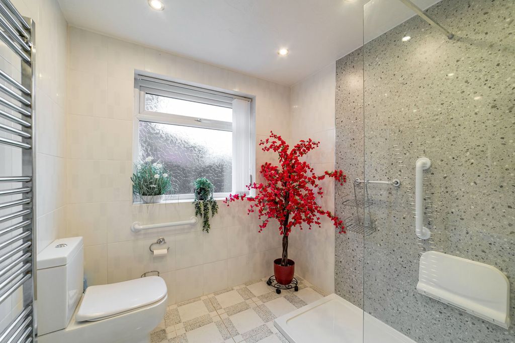Additional image 18 of 2 bed bungalow for saleDevonshire Close, Heywood OL10