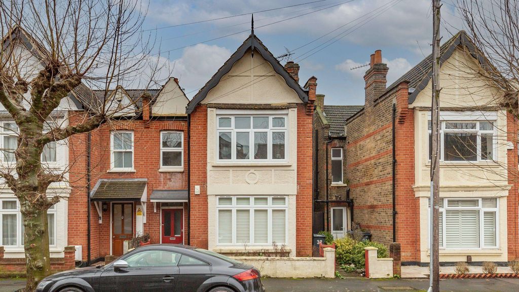 Property photo 1 of 14 Flat A, 32 Ethelbert Road, Raynes Park, London, Sw20 8Qe