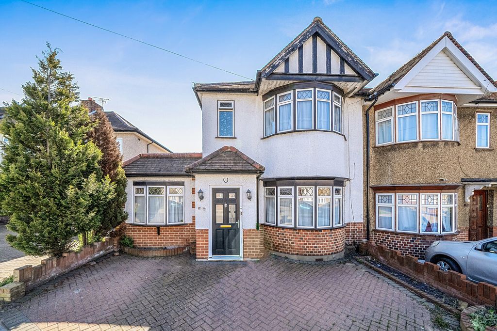 Property photo 1 of 19 1450569-20-69Ea51...