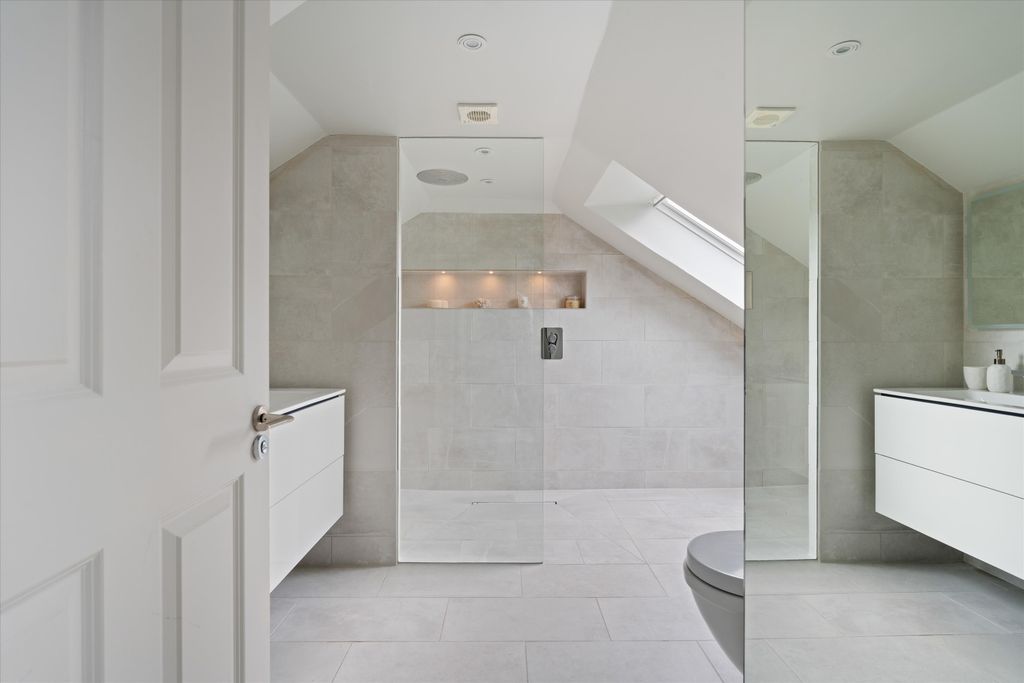 Additional image 20 of 6 bed detached house for saleStoke Hill, Bristol BS9