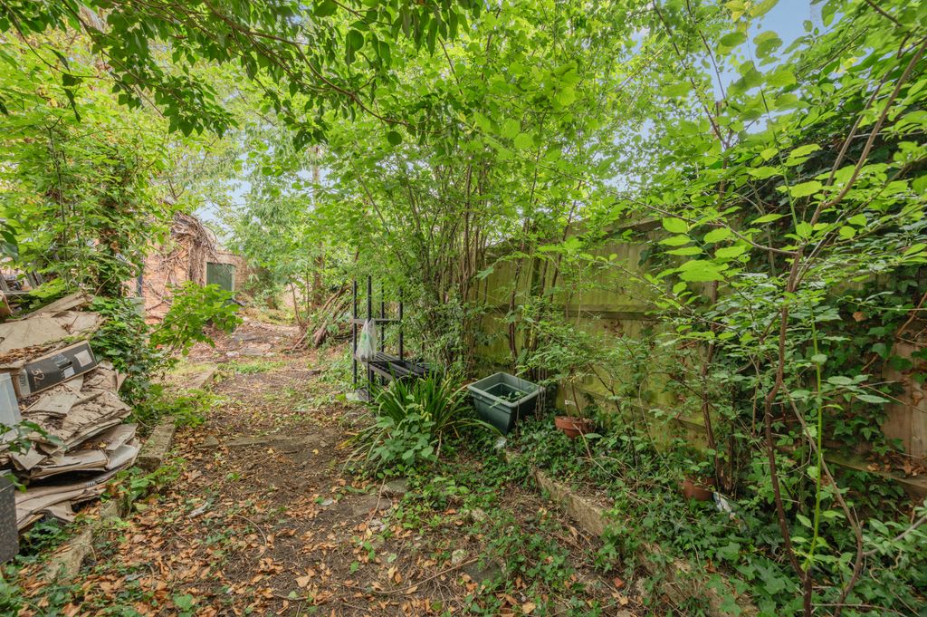 Property photo 3 of 10 Picture No. 10