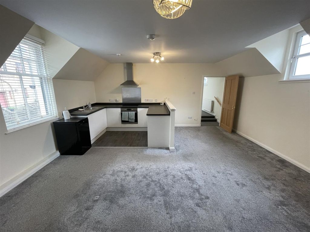 Property photo 2 of 15 Img_2118.Jpg
