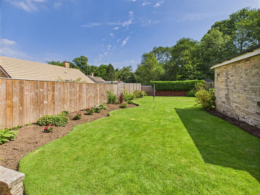 Property photo 2 of 14 Outside