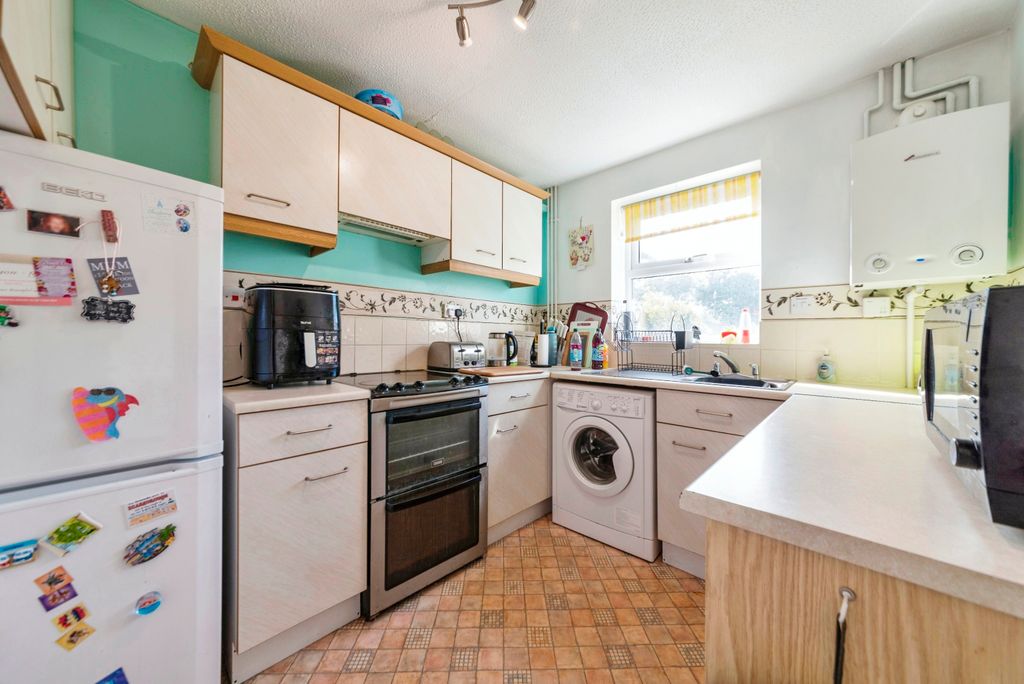 Property photo 2 of 15