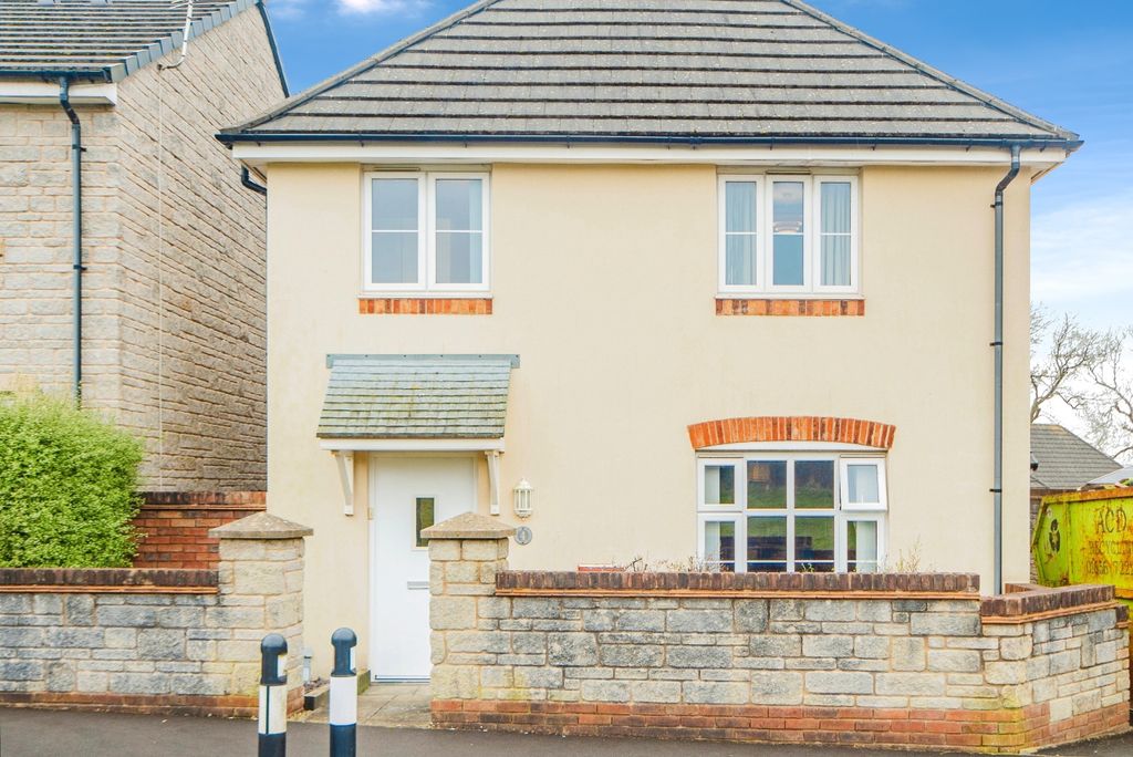 Property photo 1 of 20 P1279913