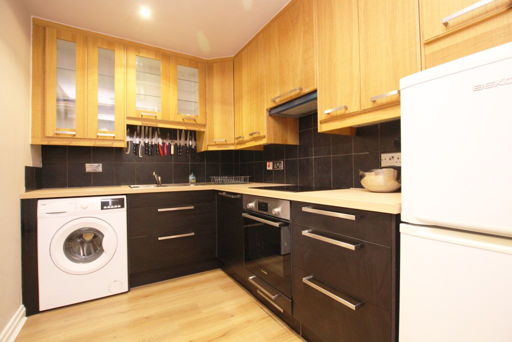 Property photo 3 of 8 Photo 3