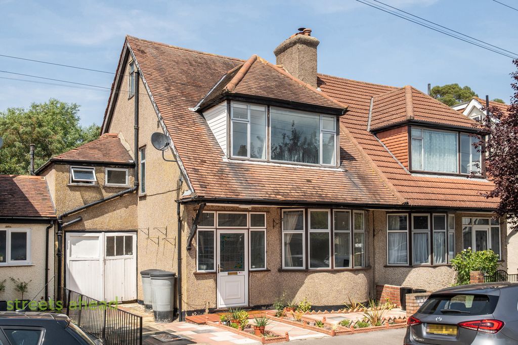 Property photo 1 of 20 c580dc3E-Ca59-418...