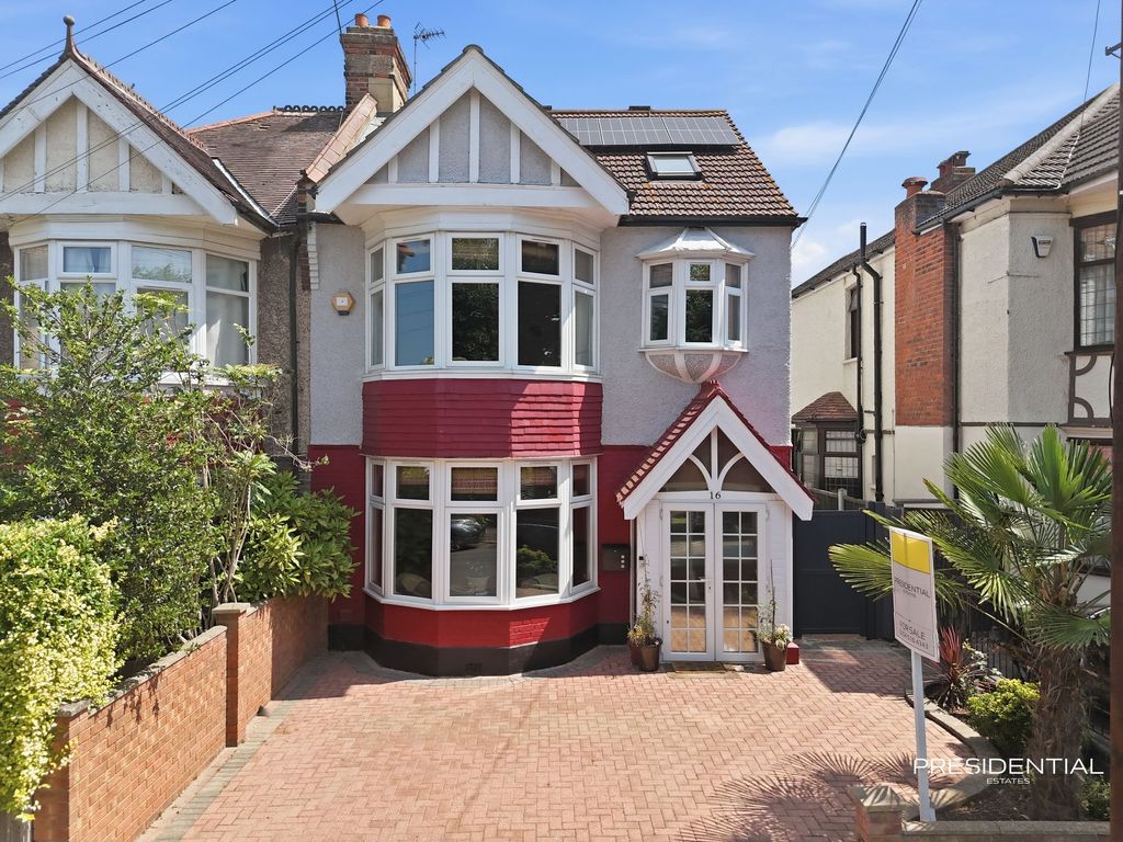 Property photo 1 of 46