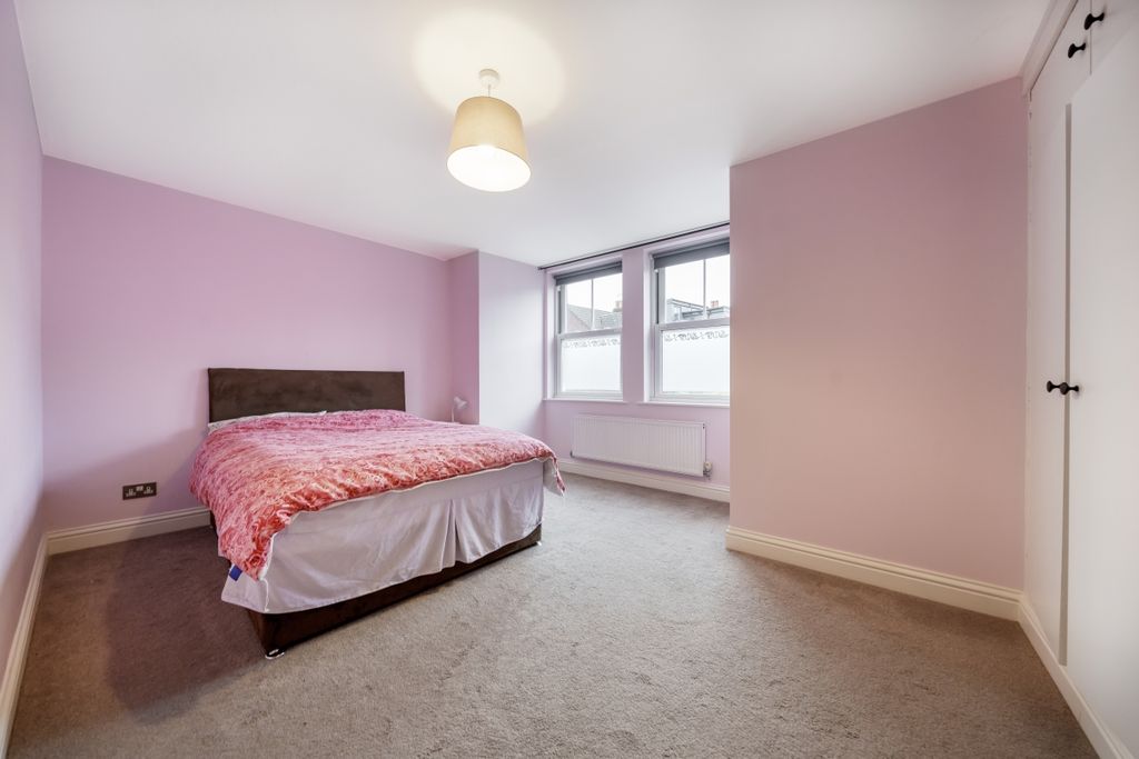 Property photo 3 of 6 1063778 (6)