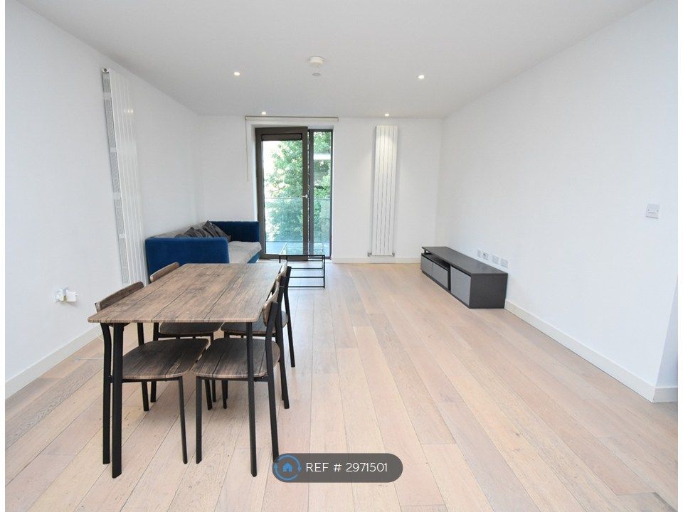 Property photo 2 of 5