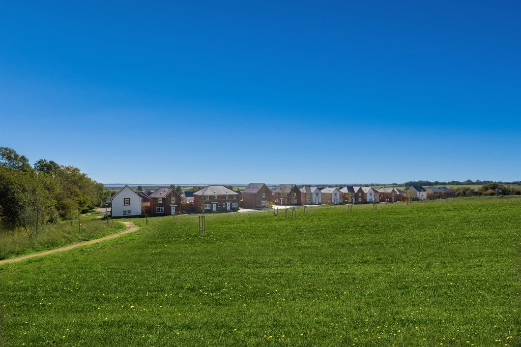 Property photo 2 of 10