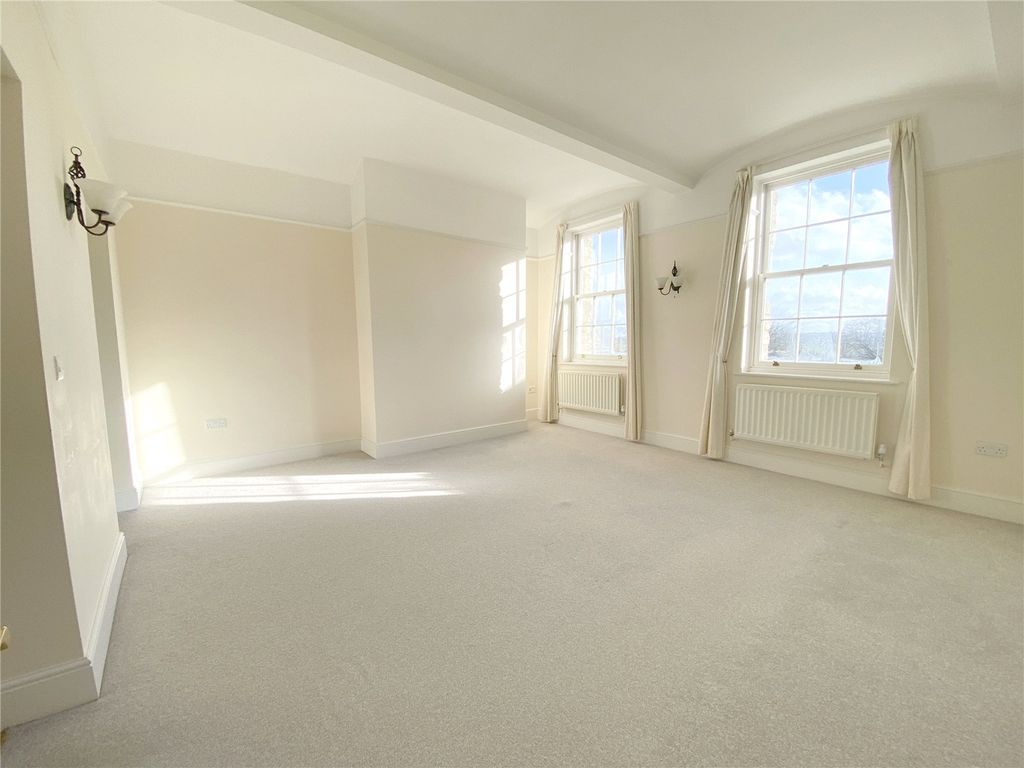 Property photo 3 of 18 Picture No. 48