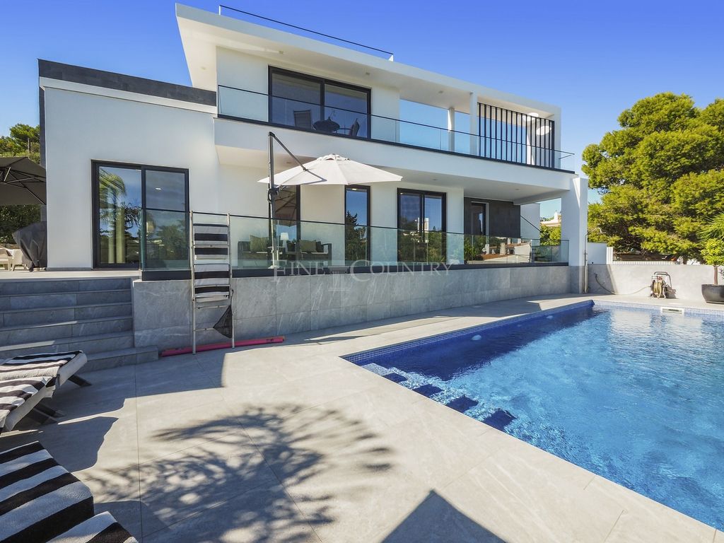 Property photo 1 of 30