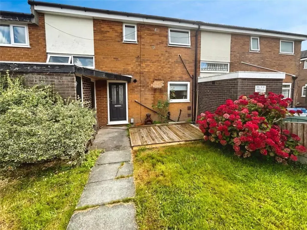 Property photo 1 of 11