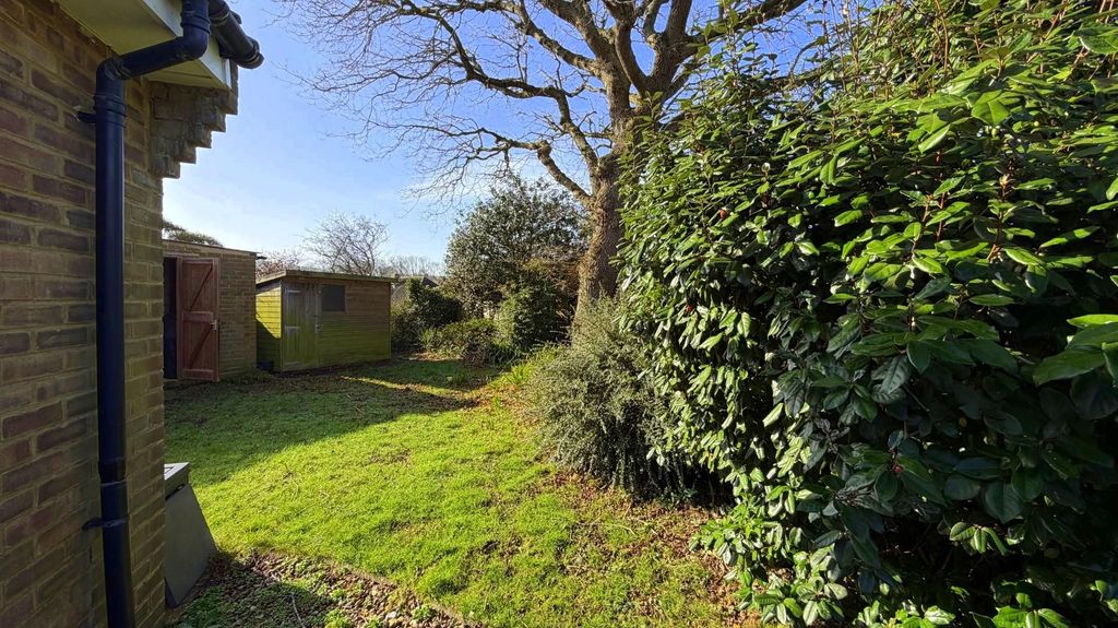 Property photo 3 of 13 Vic13.Jpg