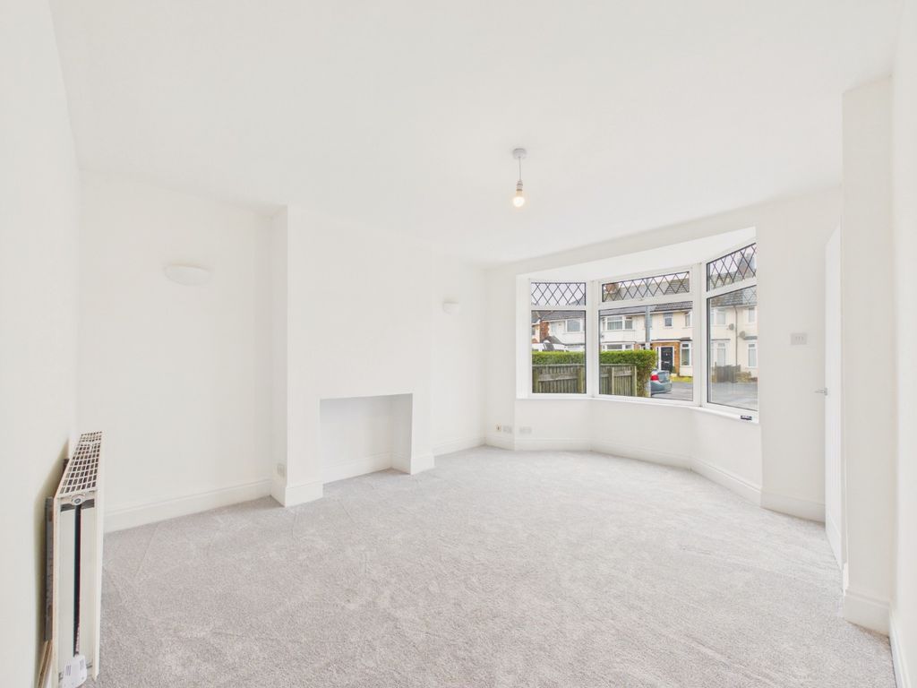 Property photo 3 of 12 5179597
