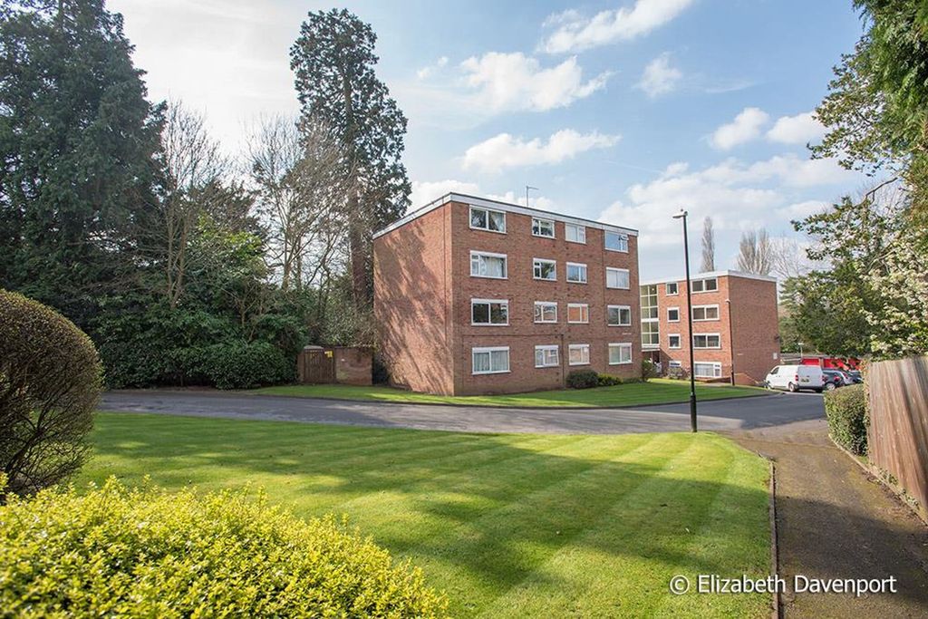 Property photo 2 of 11