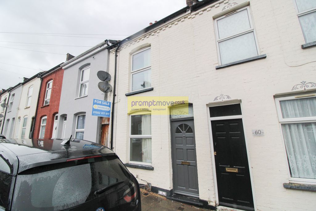 Property photo 1 of 10 Na