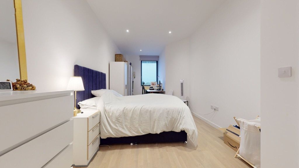 Property photo 3 of 13 Bedroom