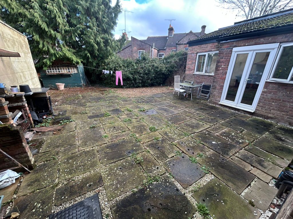 Property photo 3 of 16