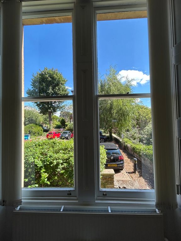 Property photo 3 of 11 Photo 2