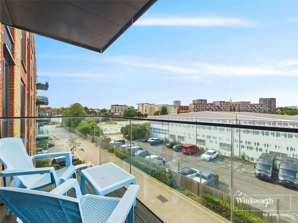 Property photo 2 of 12 Picture No. 36