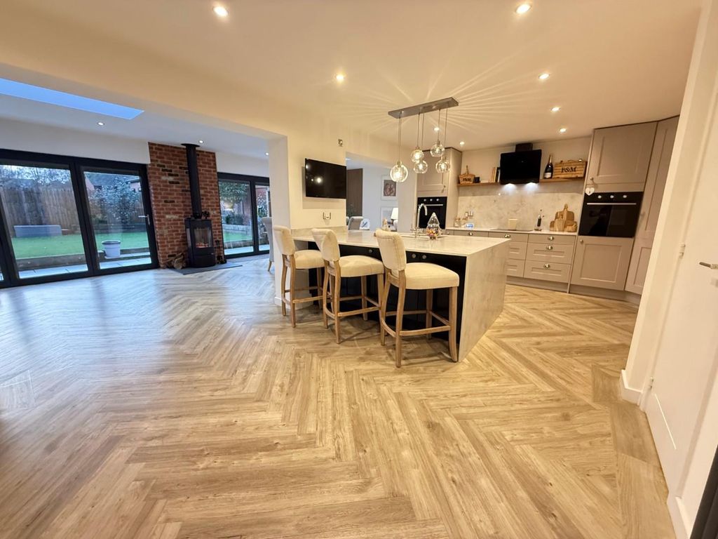 Property photo 2 of 29 7.Jpg