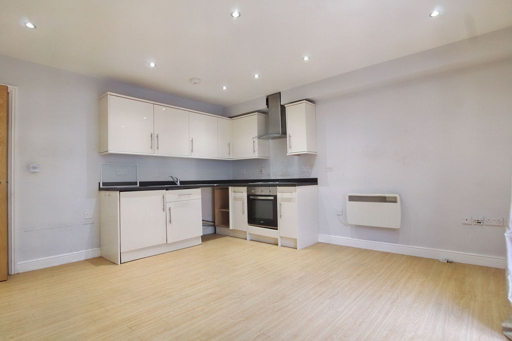 Property photo 3 of 4 Photo 4