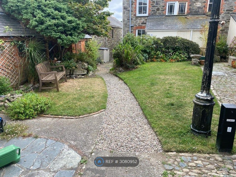 Property photo 3 of 10