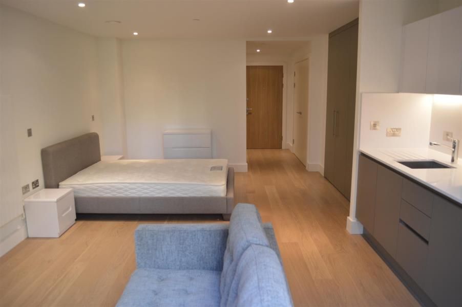 Property photo 3 of 12