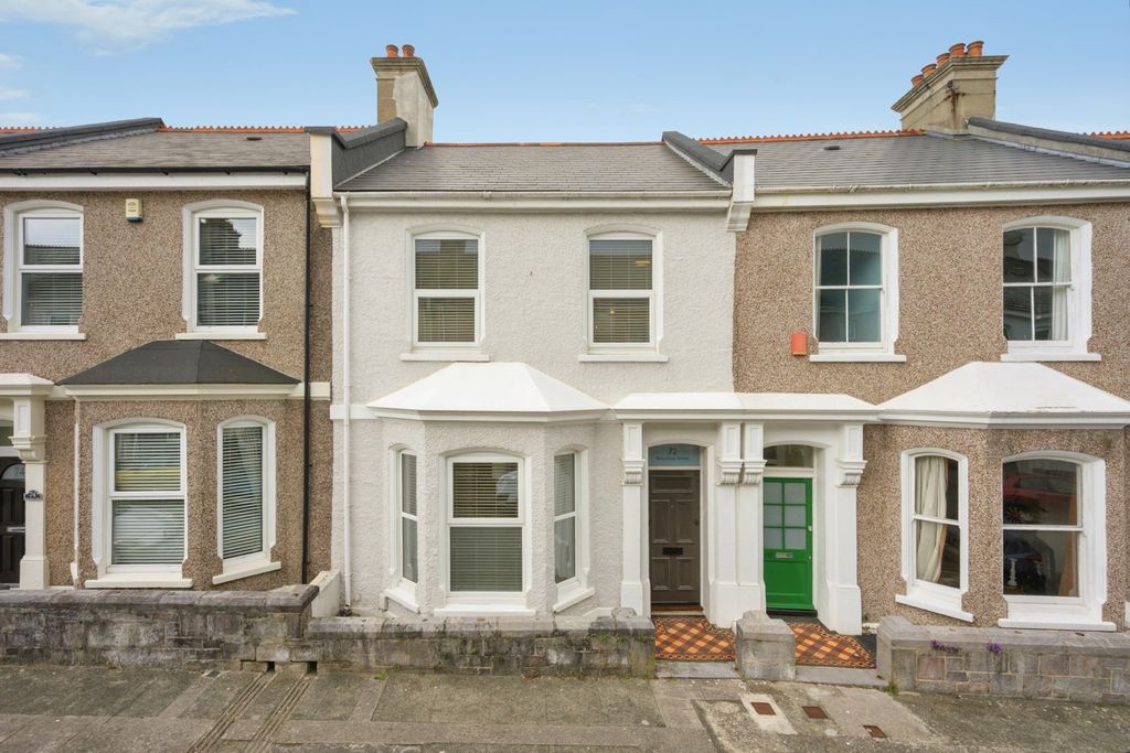 Property photo 1 of 20 Pbox-Img.Jpg