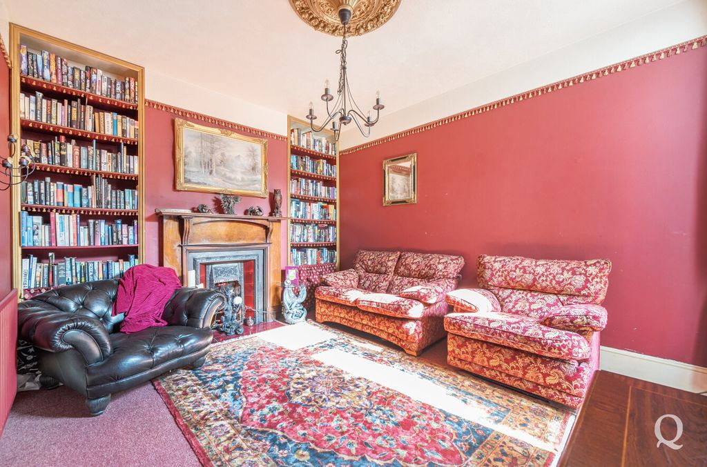 Property photo 2 of 25 Ac5A7Fed-F303-4ee...