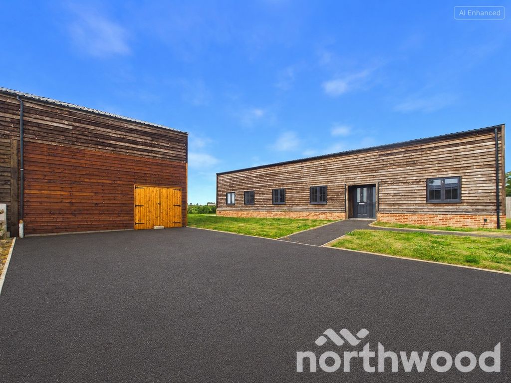 Property photo 1 of 31
