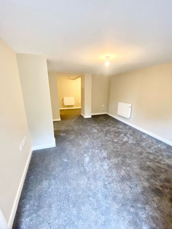 Property photo 2 of 7 Gallery