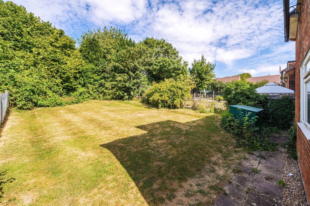 Property photo 2 of 15