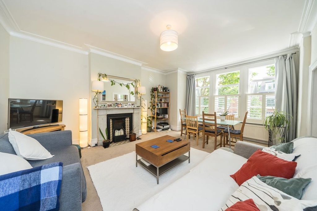 Property photo 2 of 5